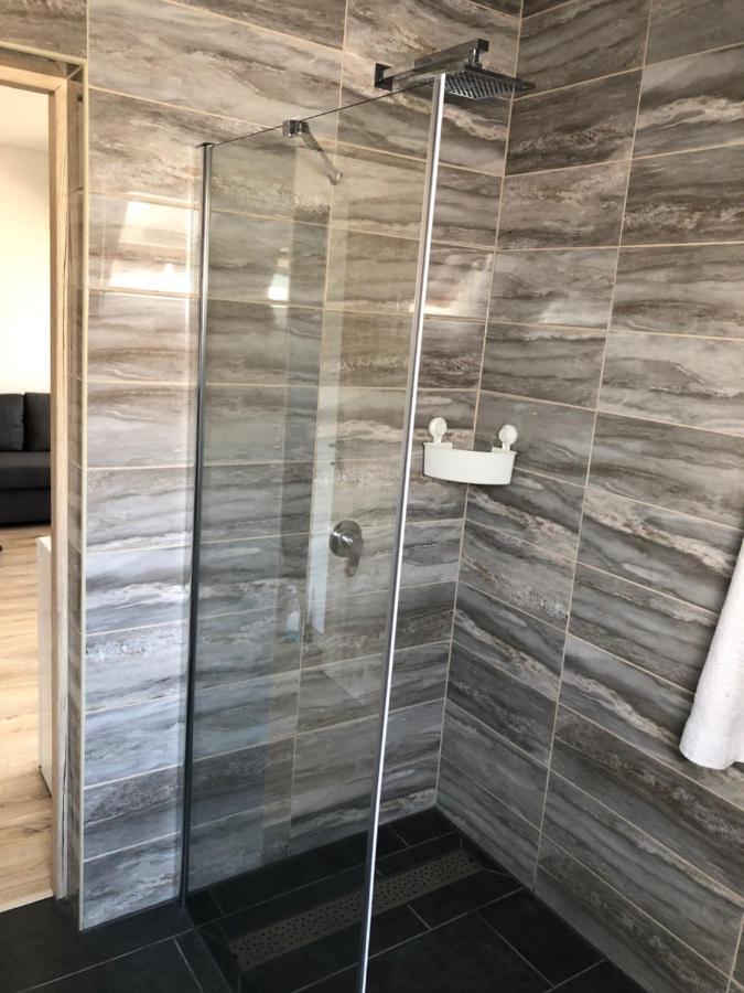Pupos Apartman Сіглігет Екстер'єр фото