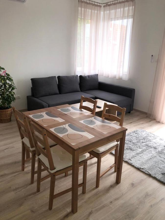 Pupos Apartman Сіглігет Екстер'єр фото
