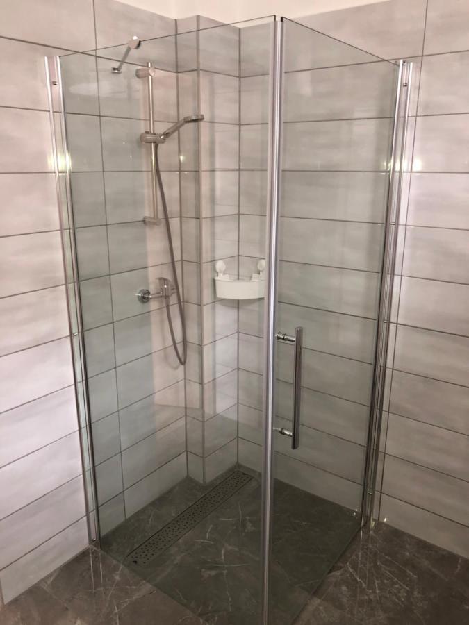 Pupos Apartman Сіглігет Екстер'єр фото